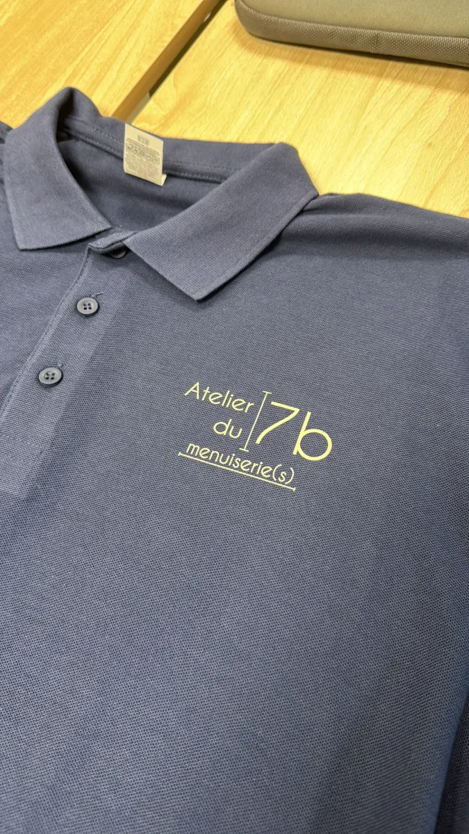 Polo Atelier du 7b, marqué à l’atelier Syou de Guéret