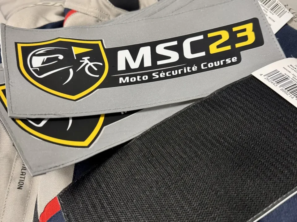 Tours de cou MSC23